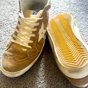 Golden Goose hardly worn size 10